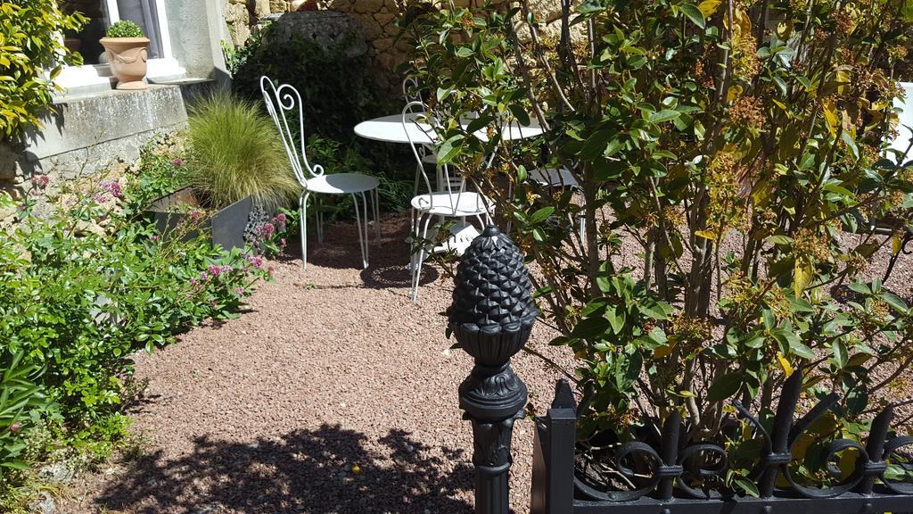 Le Clos Du Presbytere Puisseguin Екстериор снимка